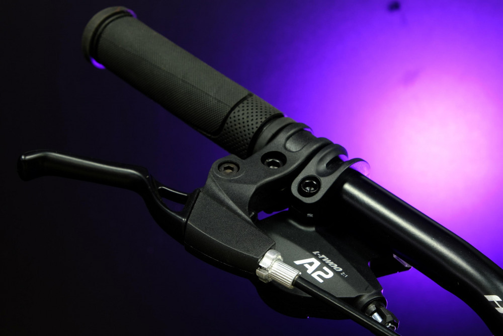 HEAM MATRIX 26 GIRL DISK Матовый Чёрный/Розовый рама 19 (на рост 171-182)