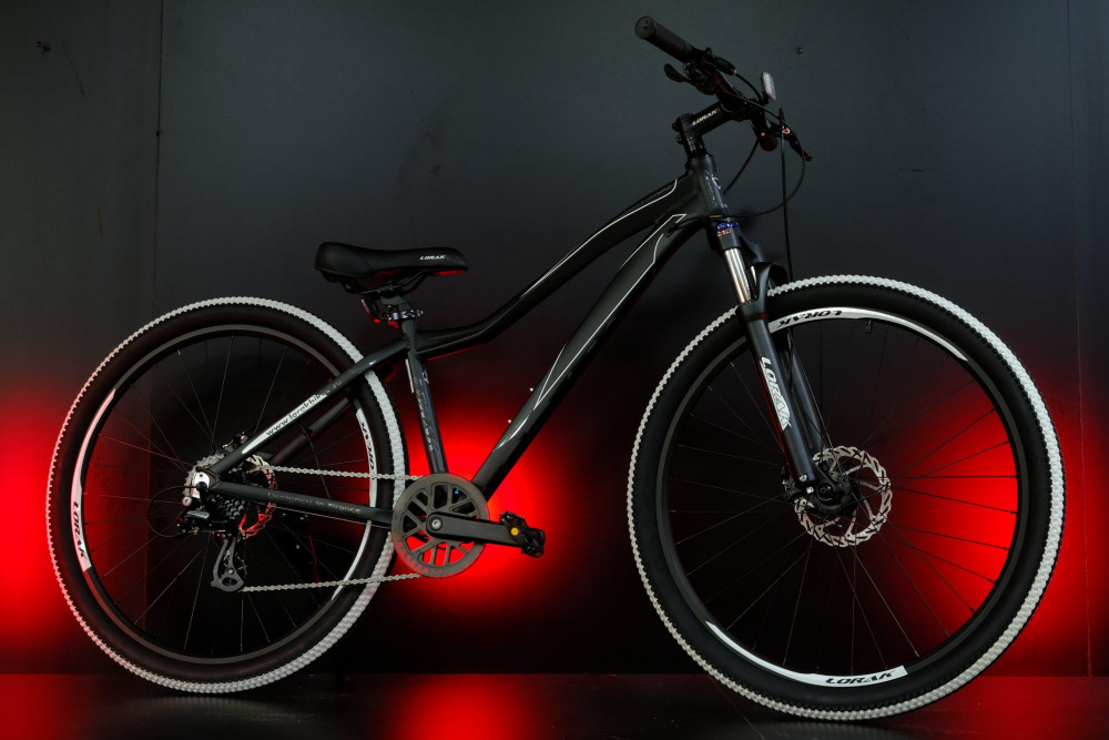 LORAK GLORY 200 8 sp Матовый Чёрный/Белый 17р (на рост 155-173)