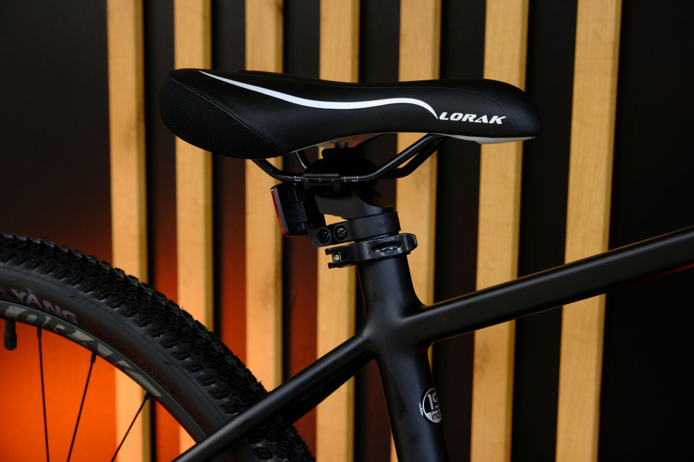 LORAK Sel 9550 Матовый Чёрный рама 19 (на рост 171-182)